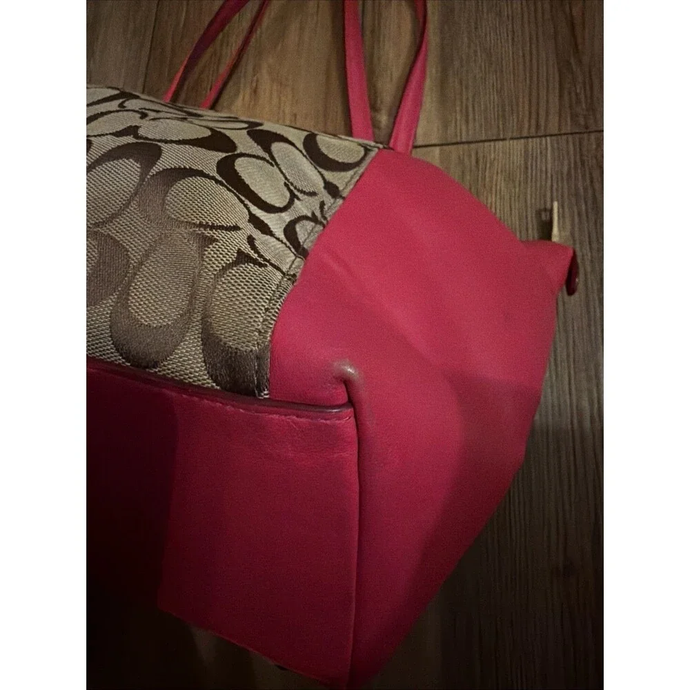Coach Ava F37231 Signature Khaki Tote/ Pink Leather. Very Good Pre owned Cond!